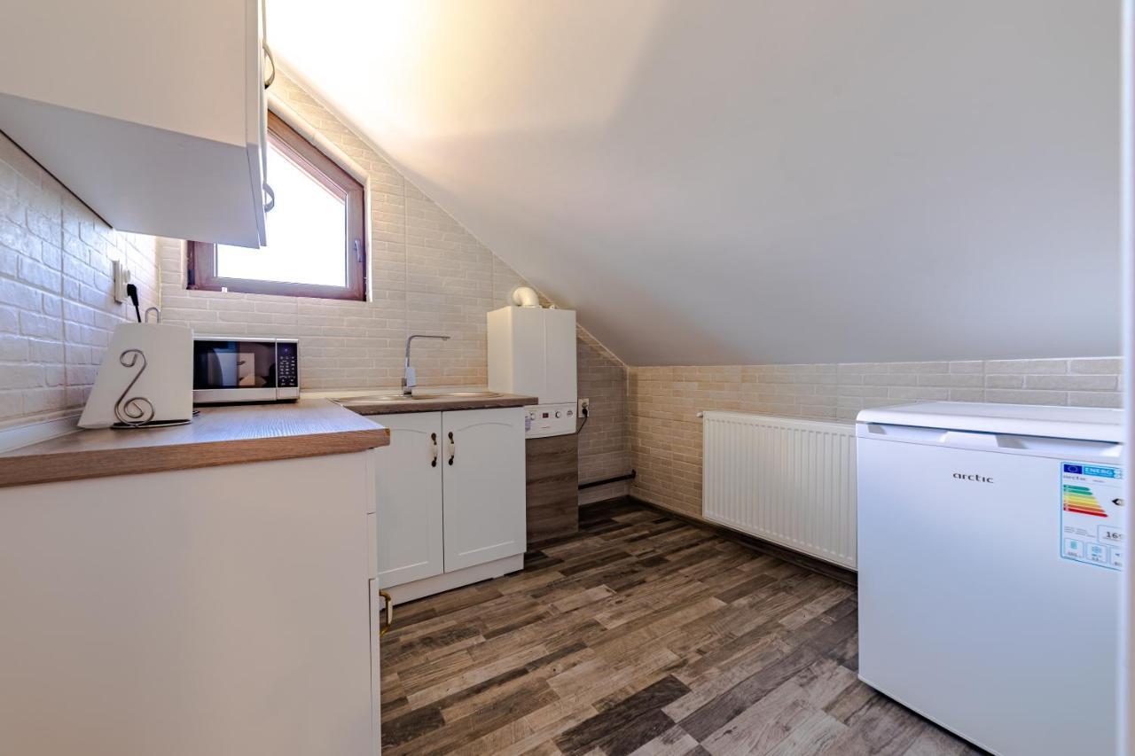 Yael Luxury Apartments 2 Buşteni Exteriör bild